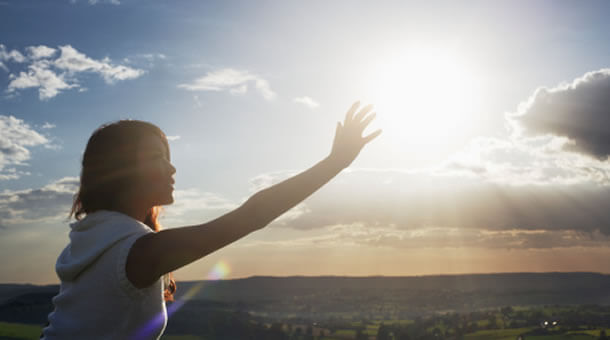 TODO COMIENZA CON DIOS