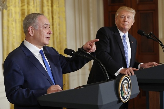 Israel apoya por completo a Trump por bombardear Siria