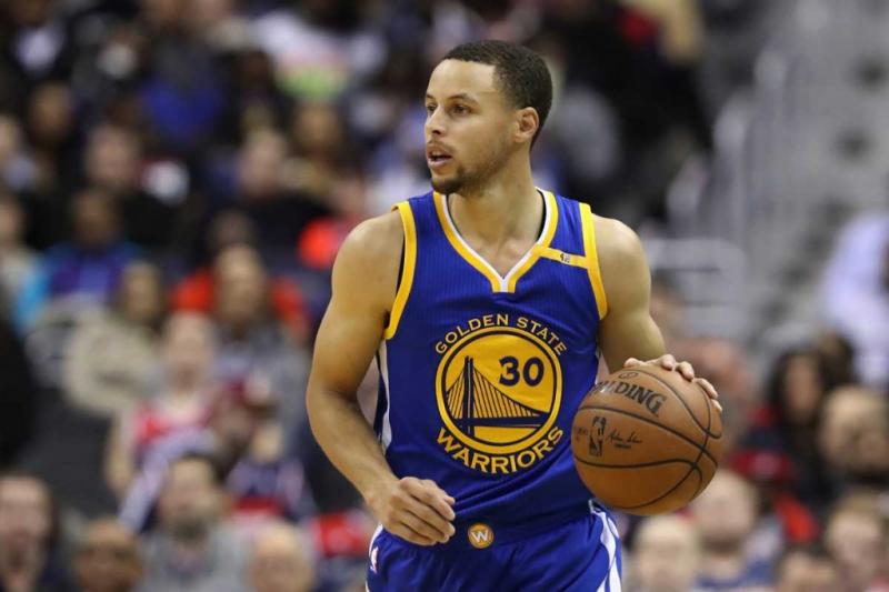 Stephen Curry estrella de la NBA revela cómo Dios sanó su tobillo