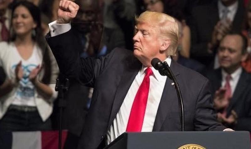 Donald Trump “Con la ayuda de Dios vamos a liberar a Cuba”