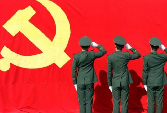 China quiere que la doctrina católica se alinee al comunismo