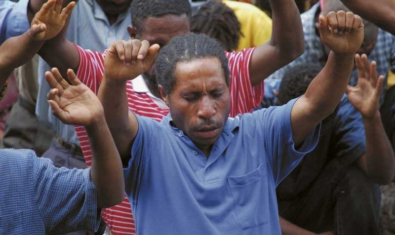 Hechicero se entrega a Jesús y abre ocho iglesias en su aldea