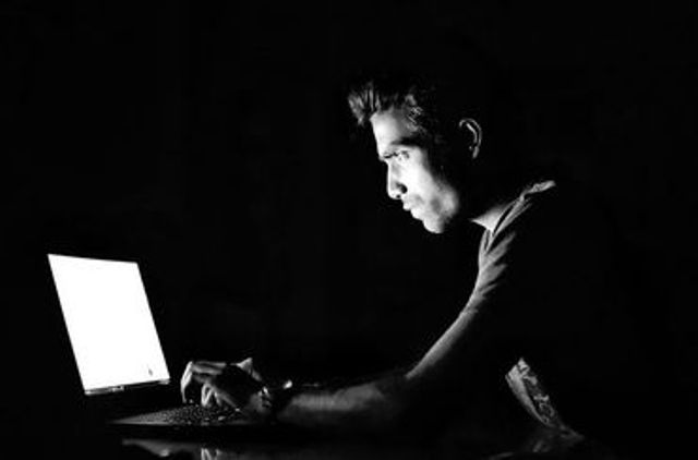 Estudio: 2 de cada 3 cristianos accede pornografía mensualmente