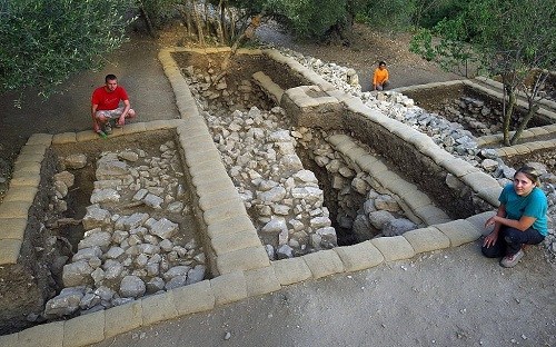 Descubren lugar que albergó Arca de la Alianza en Israel