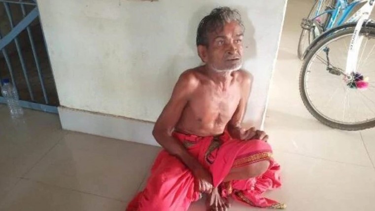 Sacerdote degolla a hombre para disipar Coronavirus en la India