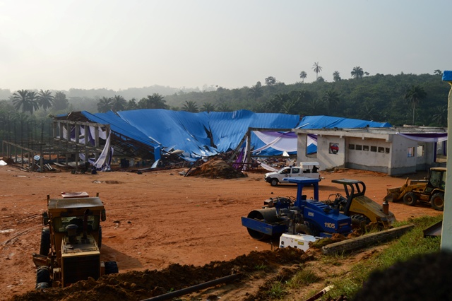 Colapso en iglesia deja 160 muertos en Nigeria