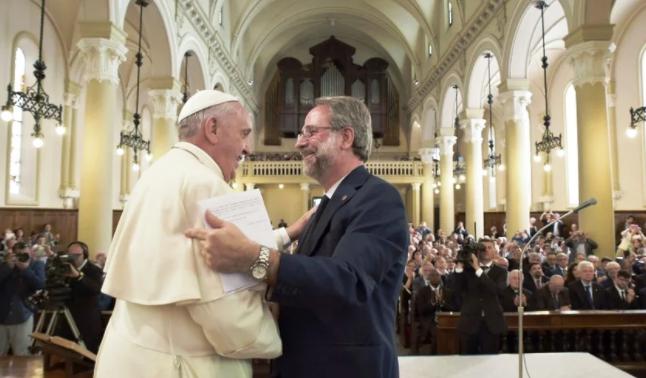 Encuesta: Protestantes y católicos están cada vez más parecidos
