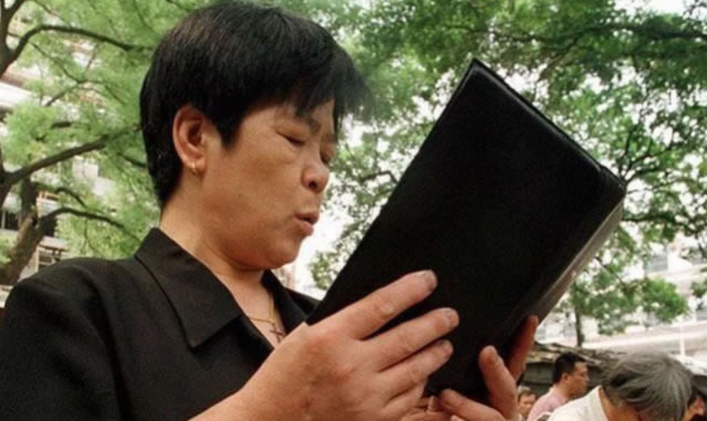 China intensifica persecución tras asesinato de dos misioneros cristianos