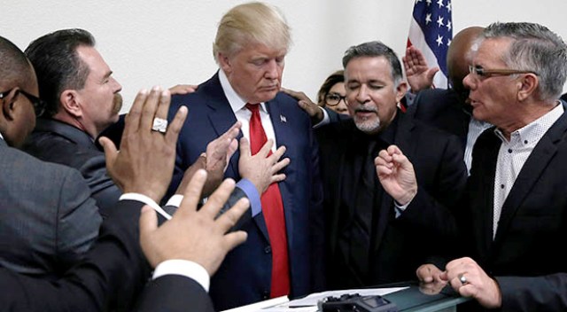 Trump quiere ser recordado como el presidente que más oró en la historia