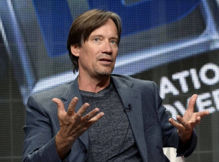 Actor cristiano Kevin Sorbo dice que fue sexualmente hostigado por Versace