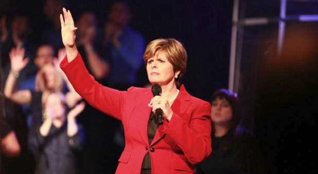 Cindy Jacobs profetiza: “Dios no va a parar hasta que Brasil sea reformado”