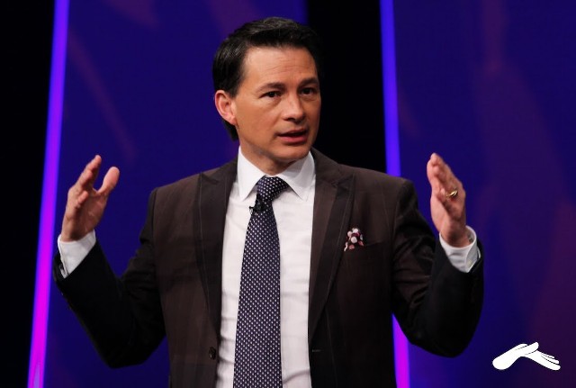 Pastor Cash Luna apoyará a guatemaltecos a conseguir empleo