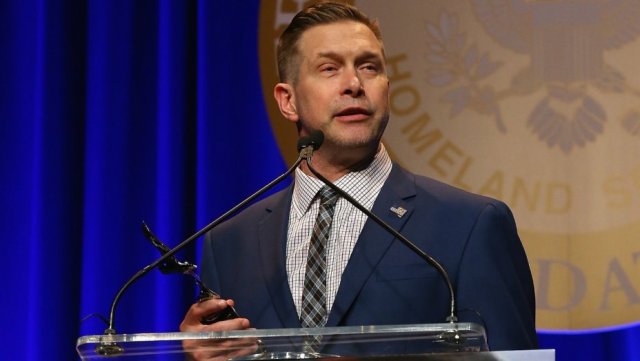 Stephen Baldwin: “Hollywood me rechaza por ser cristiano”
