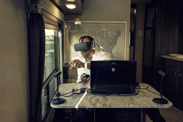 Pastor crea la primera iglesia en realidad virtual