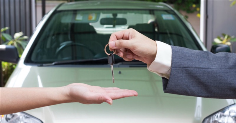 Iglesia regala 5 autos: Queremos ser ‘exageradamente generosos’, dice pastor