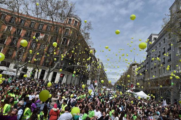 Más de 30 mil personas van a las calles a protestar contra el aborto