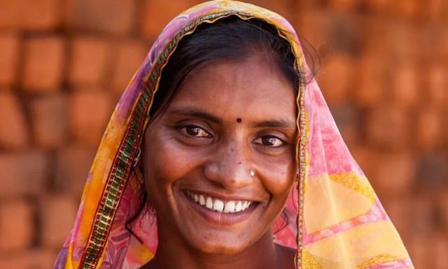 Cristiana perdió 8 dedos por no negar la fe, pero ganó su familia para Cristo