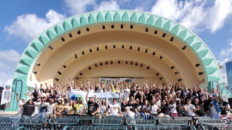 Cientos de ex gays celebran a Jesús por liberarlos de la homosexualidad