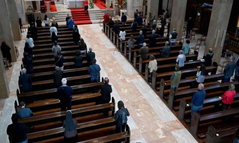 Colombia: reactivan los servicios religiosos en Atlántico