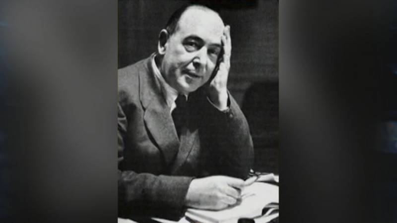 La nueva película de C.S. Lewis finalmente describe su viaje del ateísmo al cristianismo 