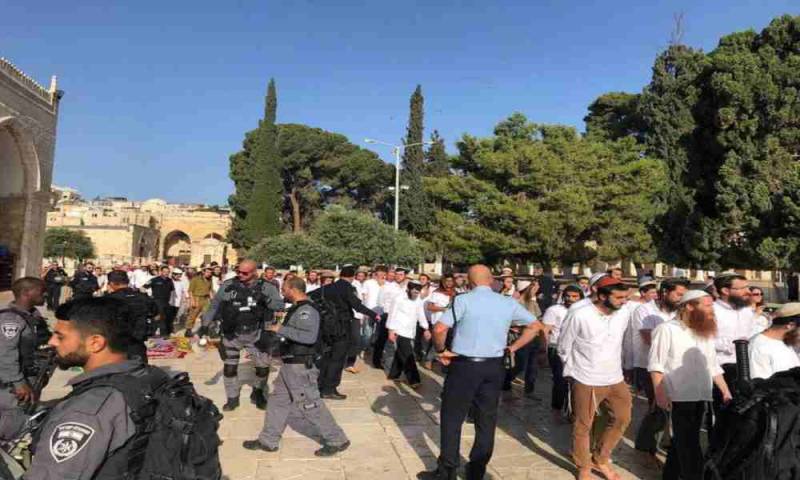 Tras 11 días de bombardeo reabren el Monte del Templo a judíos