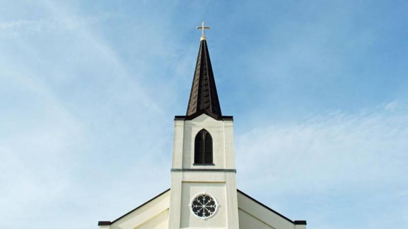 Alianza Evangélica insiste en que las iglesias deberían abrir en Argentina