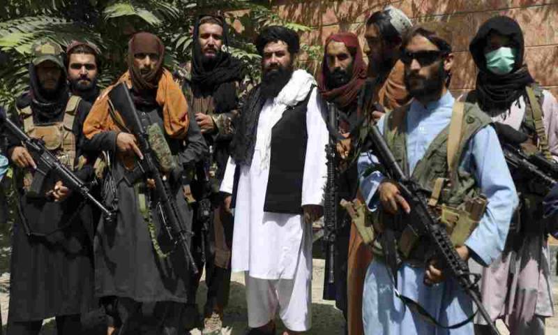 Afganistán: Cristianos temen que talibanes se lleven a sus hijos