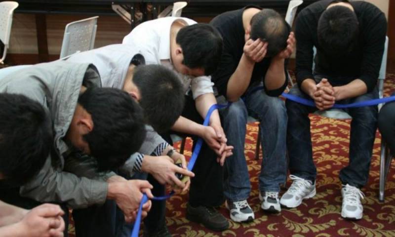 China: detienen a fieles que celebraban un culto en casa
