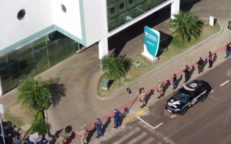 Brasil: crece el movimiento de oración en las puertas de hospitales