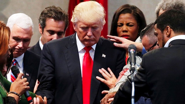 Pastores divulgan que profecías indicaron victoria de Trump