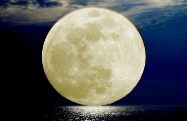 Superluna sería “señal profética”, según experto