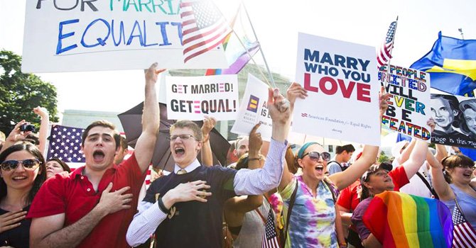 Jóvenes evangélicos dan más apoyo al matrimonio gay
