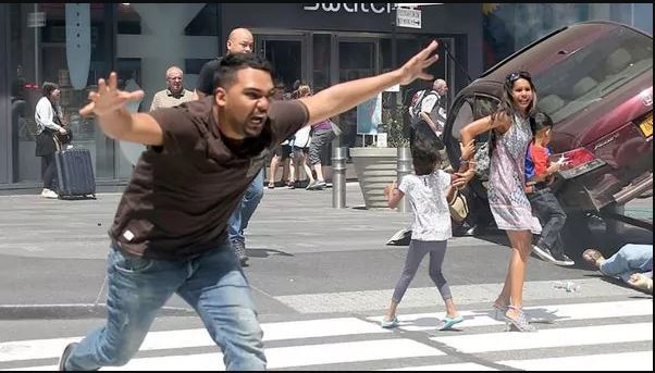 Hombre que atropelló peatones en Times Square escuchaba voces