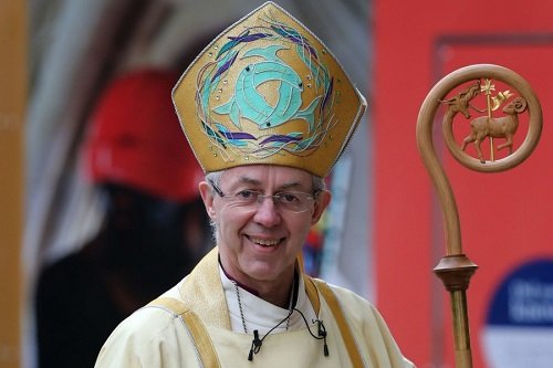 “Yo oro en lenguas todos los días”, dice líder de la Iglesia Anglicana