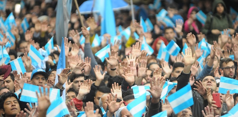Evangélicos crecen en Argentina, hay más 700 templos en Rosario