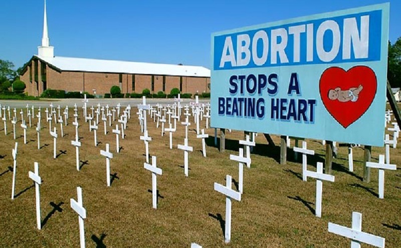 Estado de Washington a iglesias: ‘Pagan por abortos o violan la ley’