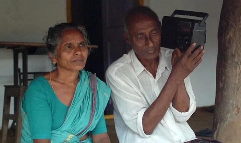 Tras de 15 años enferma, mujer es sanada al oír el Evangelio en la radio