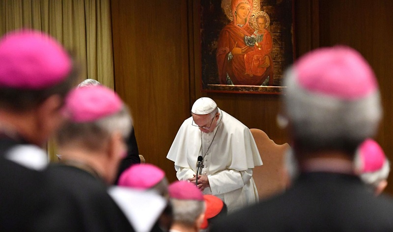 Papa Francisco acusado de herejía por 19 sacerdotes y teólogos