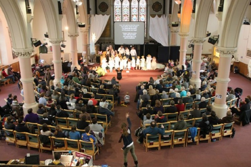 Congregación se separa de Iglesia Episcopal de Escocia por su interpretación liberal de la Biblia
