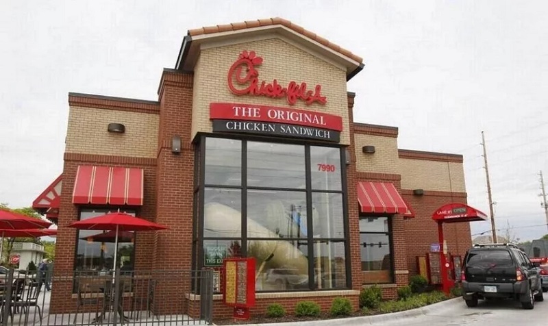 Restaurante cristiano Chick-fil-A cierra domingos y vende más que McDonald’s en EE. UU.