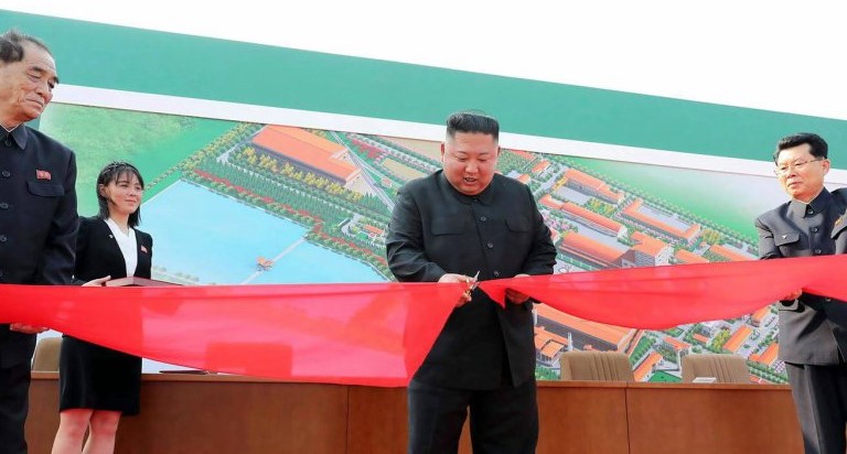 Kim Jong-un reaparece luego de rumores sobre su muerte