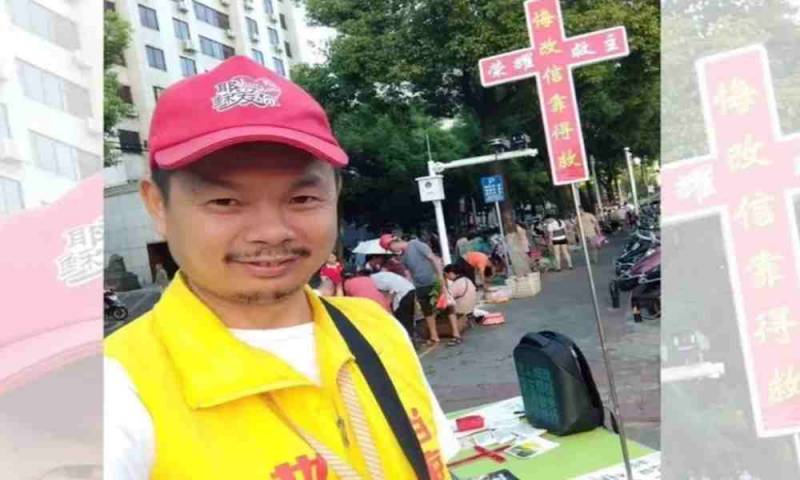Cristiano arrestado por predicar el Evangelio en las calles de China