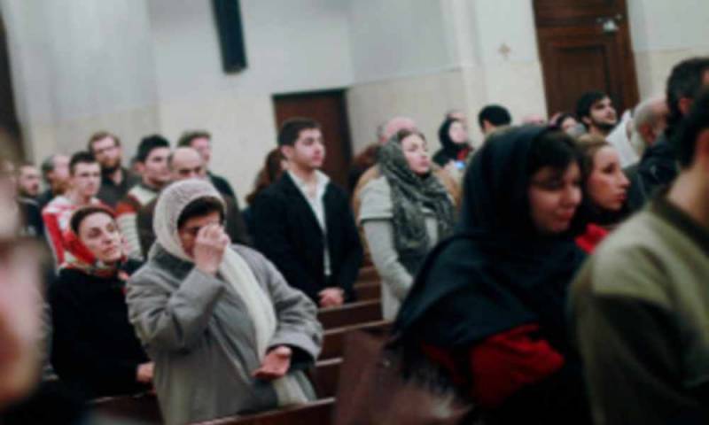 A pesar de la persecución cientos de iraníes se rinden a Cristo